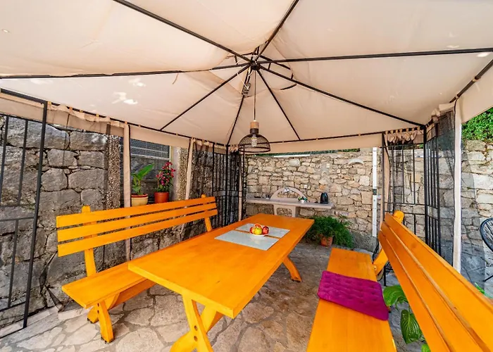Ena Kuca Za Odmor Casa vacanze Ston